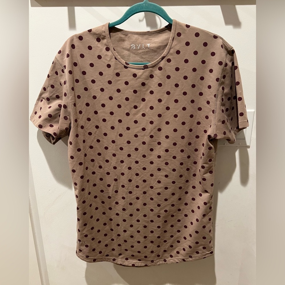 BYLT Basics Polka Dot Tee Medium Tan Maroon Soft Casual Minimalist Top